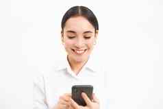 业务企业人年轻的亚洲女企业家智能手机工作移动电话站白色背景