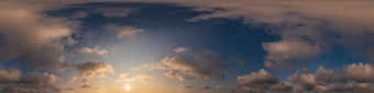 蓝色的晚上天空无缝的全景球形equirectangular学位视图积云云设置太阳完整的天顶图形游戏空中无人机全景照片天空<strong>更换</strong>