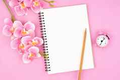 空白开放笔记本时钟粉红色的颜色兰花文本消息