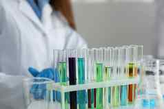 彩色的有毒有毒的液体测试管实验室