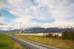 风景优美的高速公路俯瞰阿尔卑斯山脉斯洛文尼亚