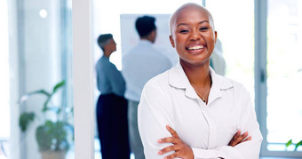 脸业务黑色的女人骄傲快乐公司值任务包容<strong>文化办公室</strong>工作场所企业微笑非洲员工工人愿景目标笑