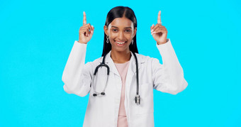 医院医生工作室快乐女人点医疗促销活动医疗保健通知诊所公告模型护士肖像广告外科医生市场营销人蓝色的背景