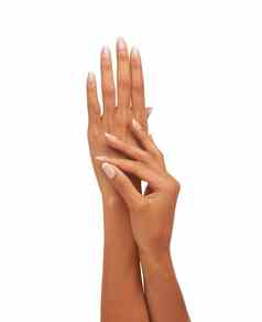 触碰软手水疗中心修指甲孤立的白色背景工作室护肤品美女人显示手奢侈品治疗感觉健康的皮肤化妆品