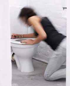 厕所。。。生病的女人呕吐痛苦厌食症抑郁症焦虑压力浴室女身体变形贪食症吃障碍恶心想吐精神健康问题