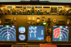 一般视图空驾驶舱驾驶舱商业飞行模拟器飞行培训