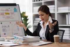 的最后期限年轻的业务女人感觉强调概念业务女人工作办公室业务金融概念