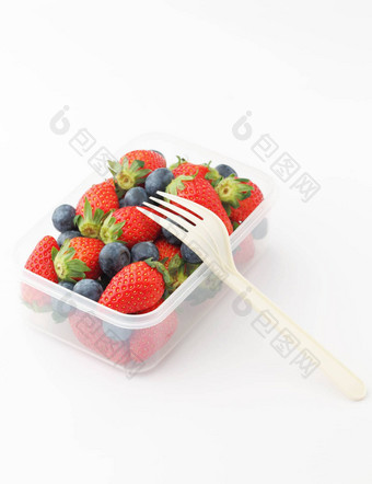 草莓蓝莓混合午餐盒子