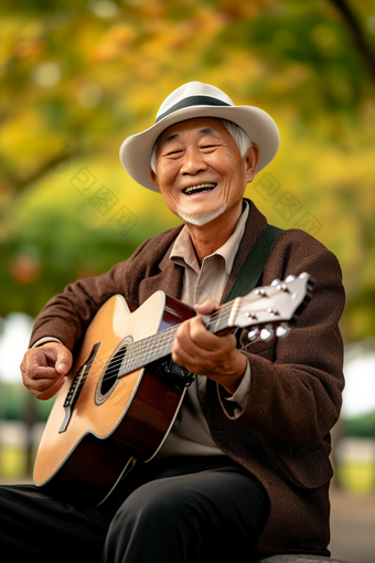 老年人公园演奏吉他养老文艺