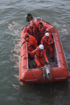 海上救助船摄影图5