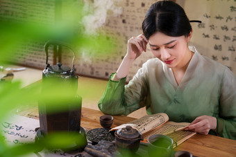 古风女人古装户内素材