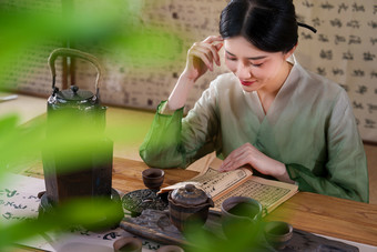 古风女人火炉中国文化怀旧镜头