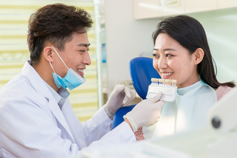牙医给患者服务整形牙科设备活力相片