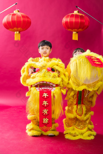 春节舞狮红色喜庆摄影