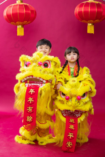 春节舞狮黄色彩色图片新年前夕
