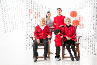 新年全家福儿童中国元素乐趣相片