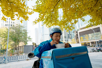 外卖员外卖员食品白昼效率拍摄