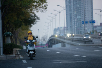 外卖<strong>员</strong>送餐责任城市