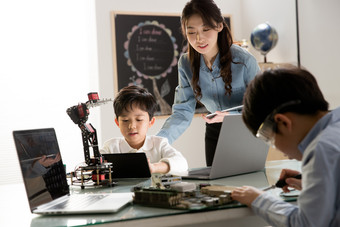 小学生学编程自动化互联网工具