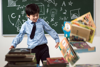 小学生小学生教室黑板摄影图图片