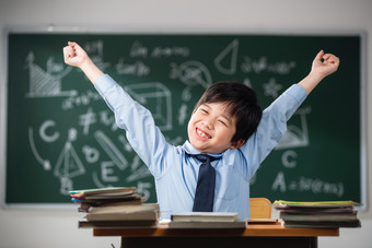 小学生小学生童年水平构图摄影图