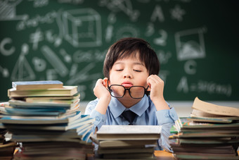 小学生小学生负担活力照片