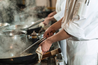 大厨烹饪手拍摄