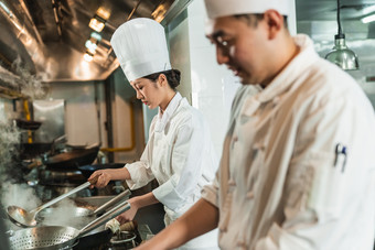 厨师烹饪准备食物酒店职位饮食产业镜头