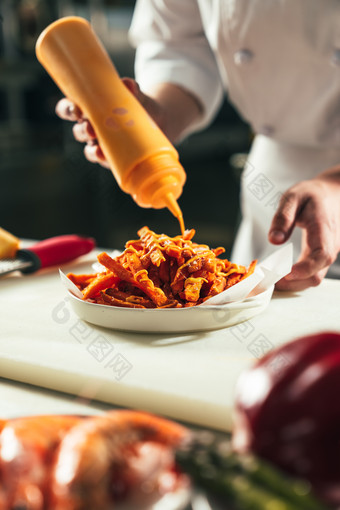 厨师准备食物厨房中华美食摄影