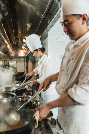 厨师烹饪烟酒店职位镜头