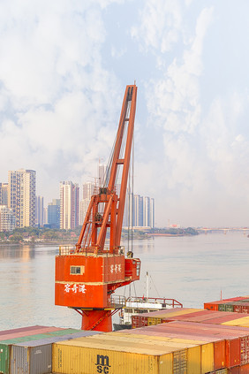 港口物流运输码头集装箱