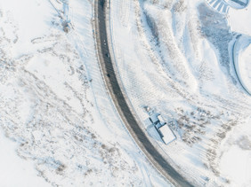 大兴安岭航拍大气清新公路雪景雪地摄影图片