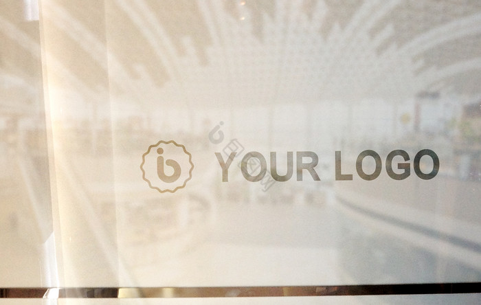 商场栏杆磨砂玻璃logo展示标志图片