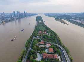 航拍湖南长沙湘江橘子洲涨潮摄影图片