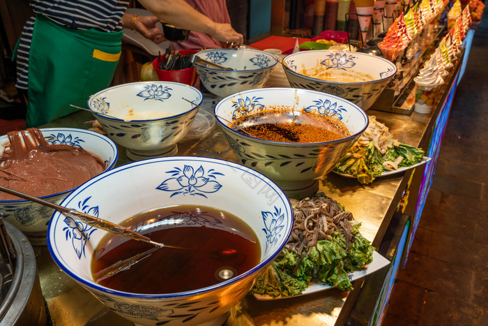 特色美食陕西香辣肚丝佐料摄影图图片