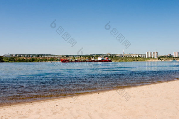 俄罗斯伏尔加河干货船