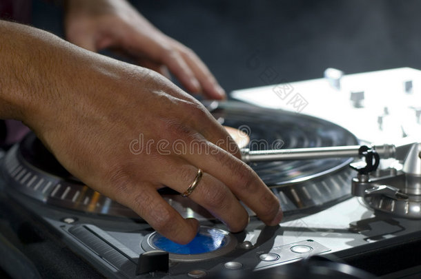 dj