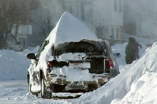 被埋在雪里