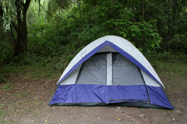 营地帐篷