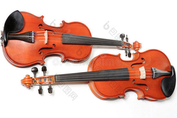 两把小提琴