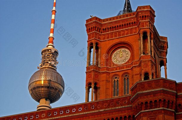 柏林市政厅和电视塔