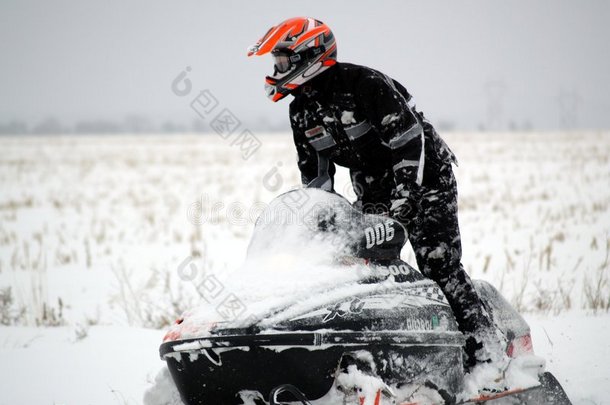 摩托雪橇车