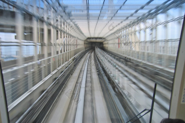 带运动特效的地铁隧道