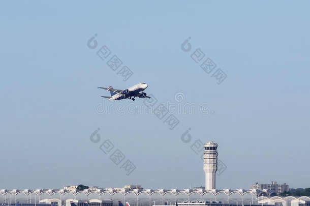 航空公司飞机机场背景蓝色