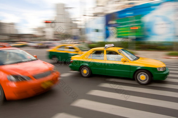 城市交通中的快速出租车