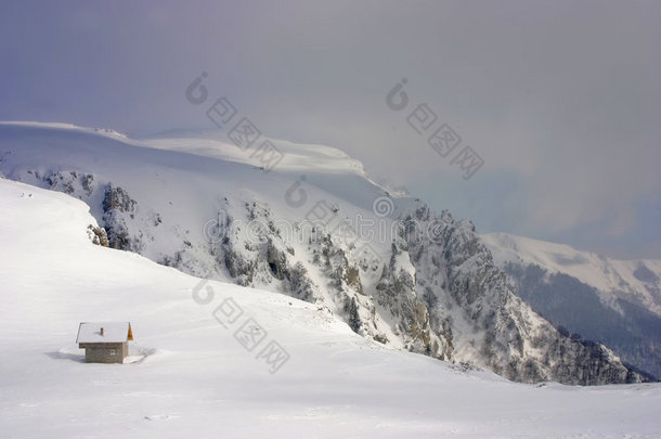 雪山小屋