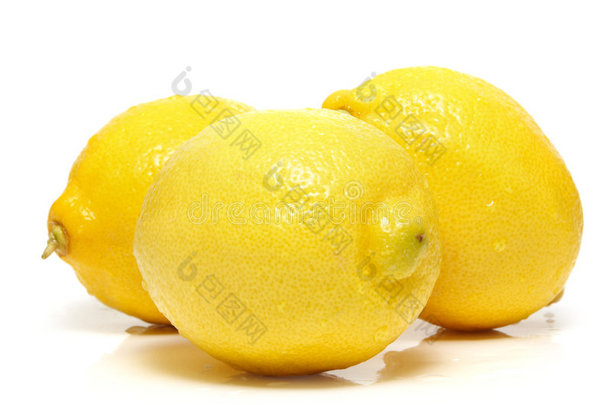 三个白柠檬
