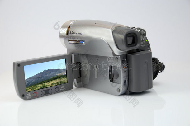 银色现代摄像机