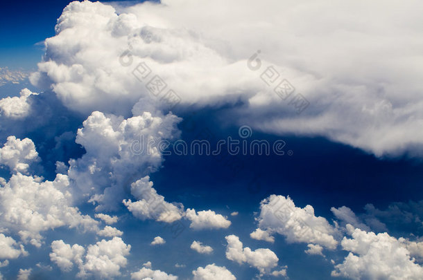 云层-从122航班俯瞰