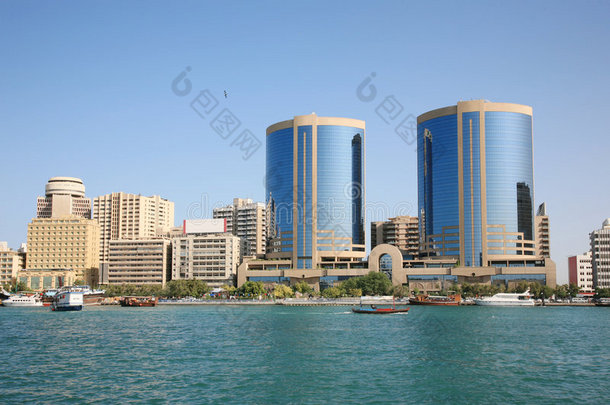 迪拜河建筑